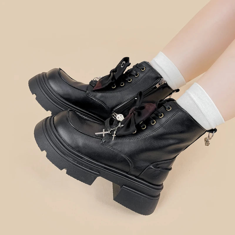 Amy and Michael Fashionable Trendy Ladies Booties Retro Lolita Girls Black Chunky Boots Female Woman Handmade Ankle Boots Bobo&#39;s House 