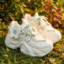 Matcha Green Daisy Flower Charm Chunky Sneakers – Women's Bobo's House 