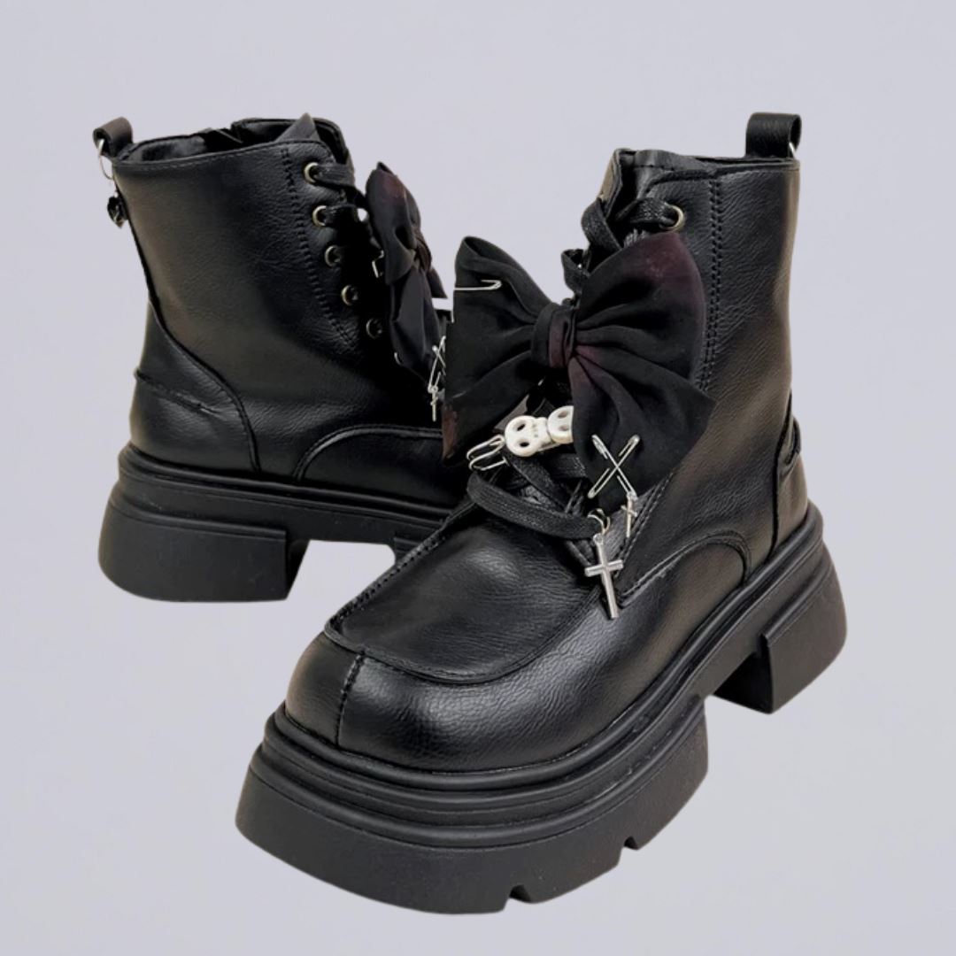 Spooky but Cute Charming Bow Chunky Boots - Women&#39;s Bobo&#39;s House US 5 | EU 35 