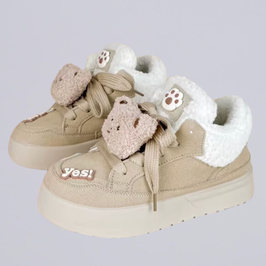 Ultra Chunky Plush Bear Beige Sneakers - Women&#39;s Bobo&#39;s House US 5 | EU 35 