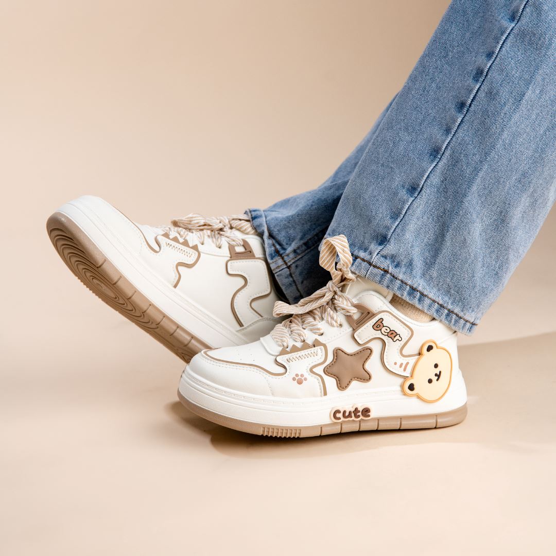 Ultra Friendly Bear Chunky Sneakers - Women&#39;s Bobo&#39;s House 