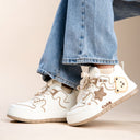 Ultra Friendly Bear Chunky Sneakers - Women's Bobo's House 